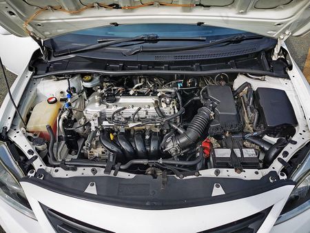 2017-Toyota-Corolla-Quest-16-Plus_7