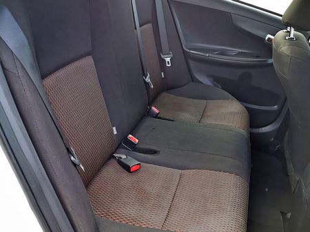 2017-Toyota-Corolla-Quest-16-Plus_8