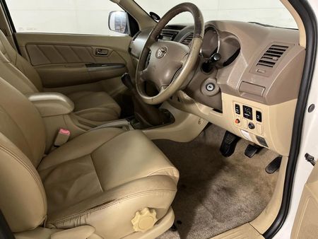 2007-Toyota-Fortuner-30-D-4D-4x4_9