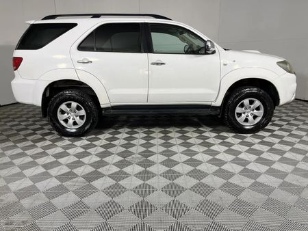 2007-Toyota-Fortuner-30-D-4D-4x4_12