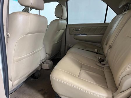 2007-Toyota-Fortuner-30-D-4D-4x4_3