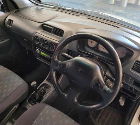 2004-Daihatsu-Terios-4x4_5