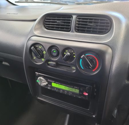 2004-Daihatsu-Terios-4x4_7