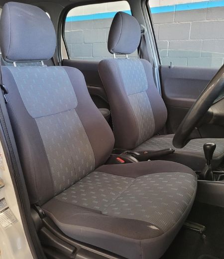2004-Daihatsu-Terios-4x4_8