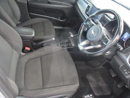 2020-Kia-Rio-14-EX-5-dr-Auto_12