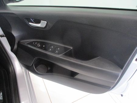 2020-Kia-Rio-14-EX-5-dr-Auto_13