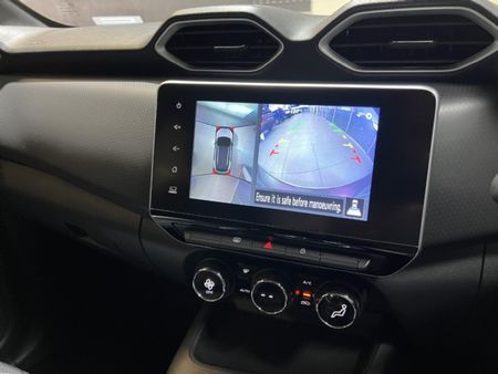 2024-Nissan-Magnite-10-Acenta-Plus-Auto_8