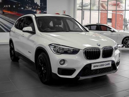 2017-BMW-X1-sDrive20d-Auto_0