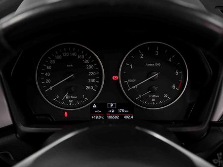 2017-BMW-X1-sDrive20d-Auto_13
