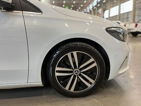 2020-Mercedes-Benz-B-Class-B-200-Auto_8