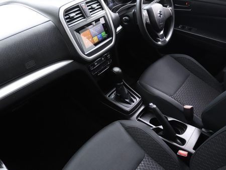 2022-Suzuki-Vitara-Brezza-15-GL-Auto_11