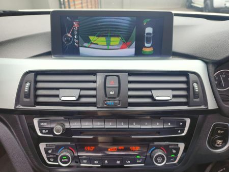 2014-BMW-4-Series-435i-Convertible-M-Sport_14
