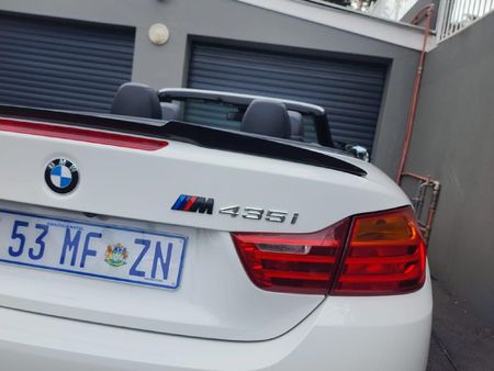 2014-BMW-4-Series-435i-Convertible-M-Sport_20