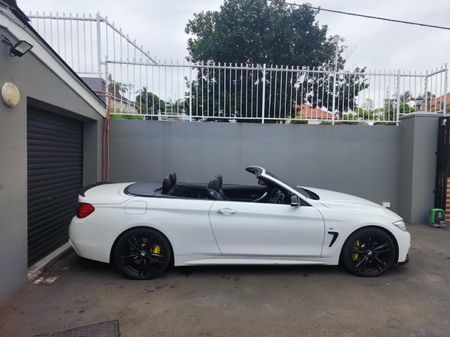 2014-BMW-4-Series-435i-Convertible-M-Sport_2