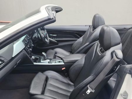 2014-BMW-4-Series-435i-Convertible-M-Sport_7