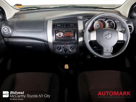 2012-Nissan-Livina-16-Acenta-X-Gear_3