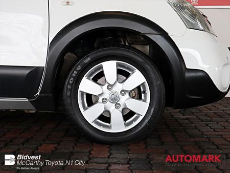 2012-Nissan-Livina-16-Acenta-X-Gear_8