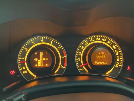 2010-Toyota-Corolla-16-Professional_2