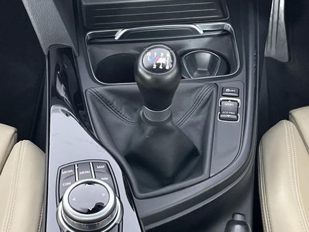 2019-BMW-4-Series-420d-Coupe-M-Sport_9