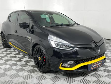2018-Renault-Clio-IV-16-RS-220-Auto-Trophy_13