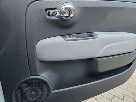 2018-Fiat-500-900T-Dolcevita-Auto_9