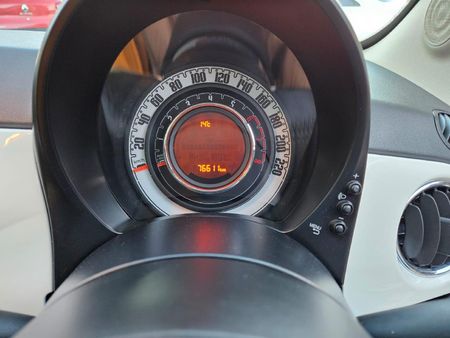 2018-Fiat-500-900T-Dolcevita-Auto_15