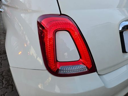 2018-Fiat-500-900T-Dolcevita-Auto_16