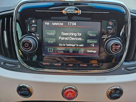 2018-Fiat-500-900T-Dolcevita-Auto_19