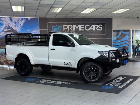 2015-Toyota-Hilux-30-D-4D-Legend-45-Raised-Body-Single-Cab_1