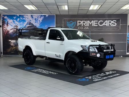 2015-Toyota-Hilux-30-D-4D-Legend-45-Raised-Body-Single-Cab_2