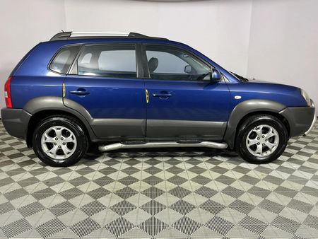 2009-Hyundai-Tucson-20-CRDi-Auto_14