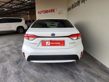 2022-Toyota-Corolla-18-XS-Hybrid-Auto_5