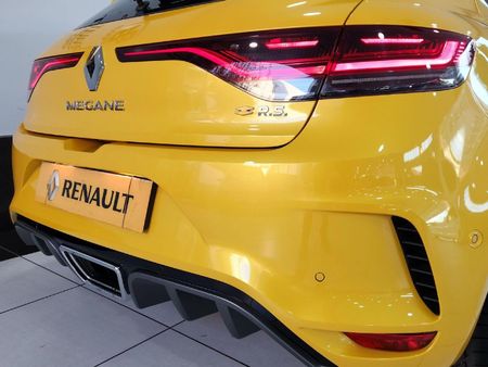 2024-Renault-Megane-RS-300-Trophy-EDC_9