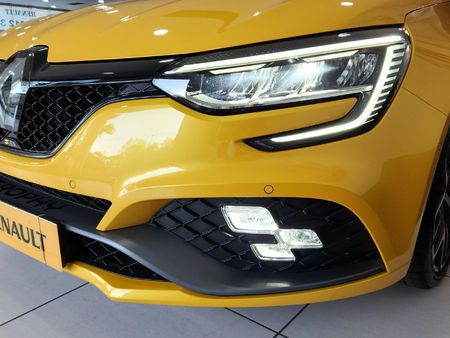 2024-Renault-Megane-RS-300-Trophy-EDC_8