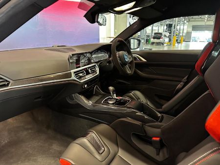2022-BMW-4-Series-M4-CSL_13