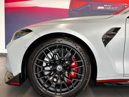2022-BMW-4-Series-M4-CSL_3