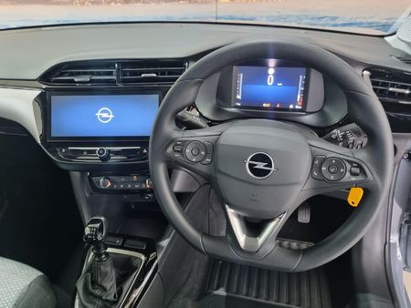 2024-Opel-Corsa-12T-Edition_9