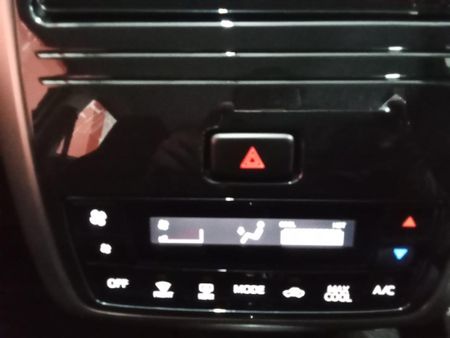 2022-Toyota-Agya-10-Auto_9
