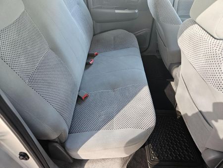 2006-Toyota-Hilux-27-VVTi-Raider-Double-Cab_10