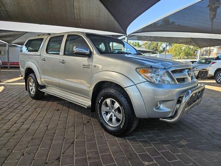 2006-Toyota-Hilux-27-VVTi-Raider-Double-Cab_7