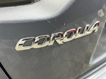 2022-Toyota-Corolla-18-XS-Hybrid-Auto_11