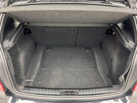 2010-BMW-1-Series-118i-3-dr-M-Sport-Auto_11