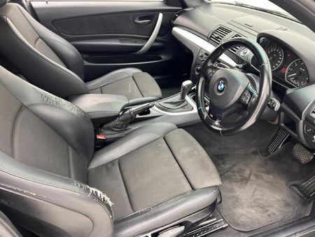 2010-BMW-1-Series-118i-3-dr-M-Sport-Auto_12