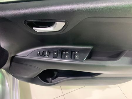 2020-Kia-Rio-14-EX-5-dr-Auto_13