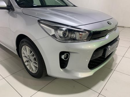 2020-Kia-Rio-14-EX-5-dr-Auto_18