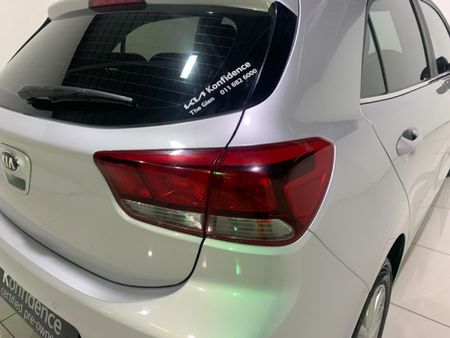 2020-Kia-Rio-14-EX-5-dr-Auto_21
