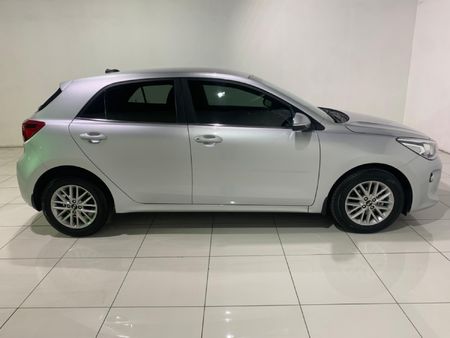 2020-Kia-Rio-14-EX-5-dr-Auto_6