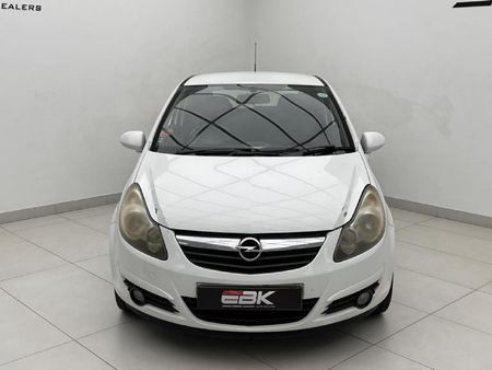2008-Opel-Corsa-14-Sport-3-dr_1