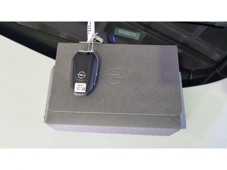 2024-Opel-Zafira-Life-Elegance-20-TD-Auto_14