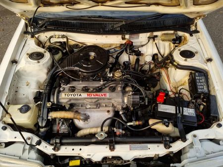 1992-Toyota-Corolla-16-GL_10